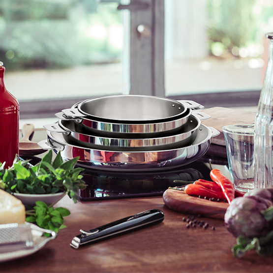 Salvaspazio Tempra® Ø cm 16-20-26 Aluminium Pots and Pans - Lagostina