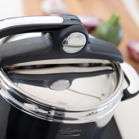 Lagostina pressure cooker 2025 5l