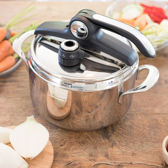Lagostina 7l pressure cooker online
